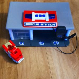 Radio rescue garage playset